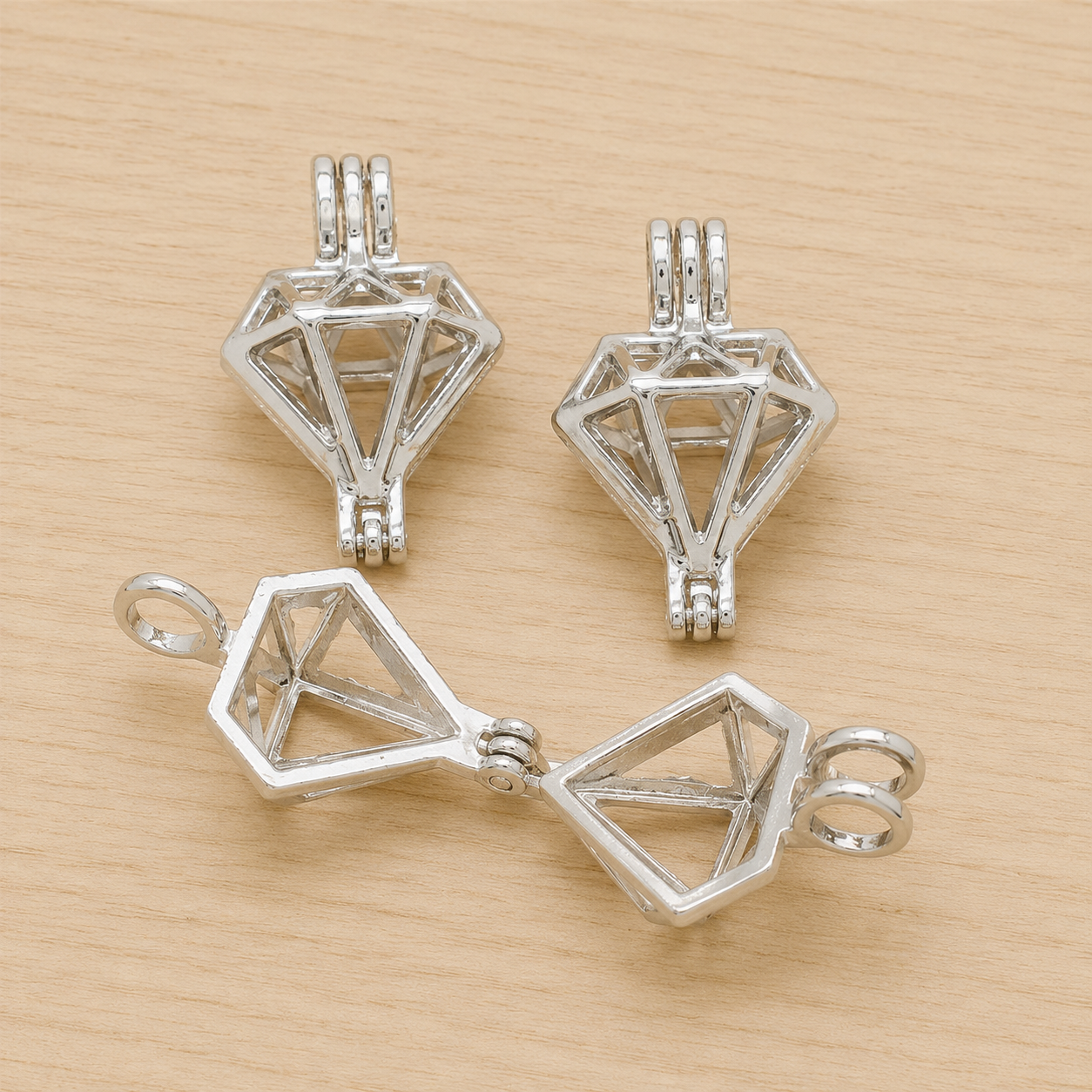 Hollow Floating Diamond Cage - Oyster Opening