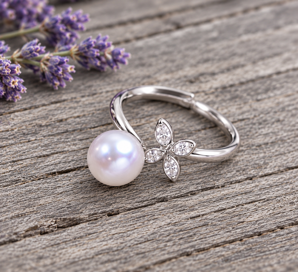 Daisy Cubic Zirconia Adjustable Ring
