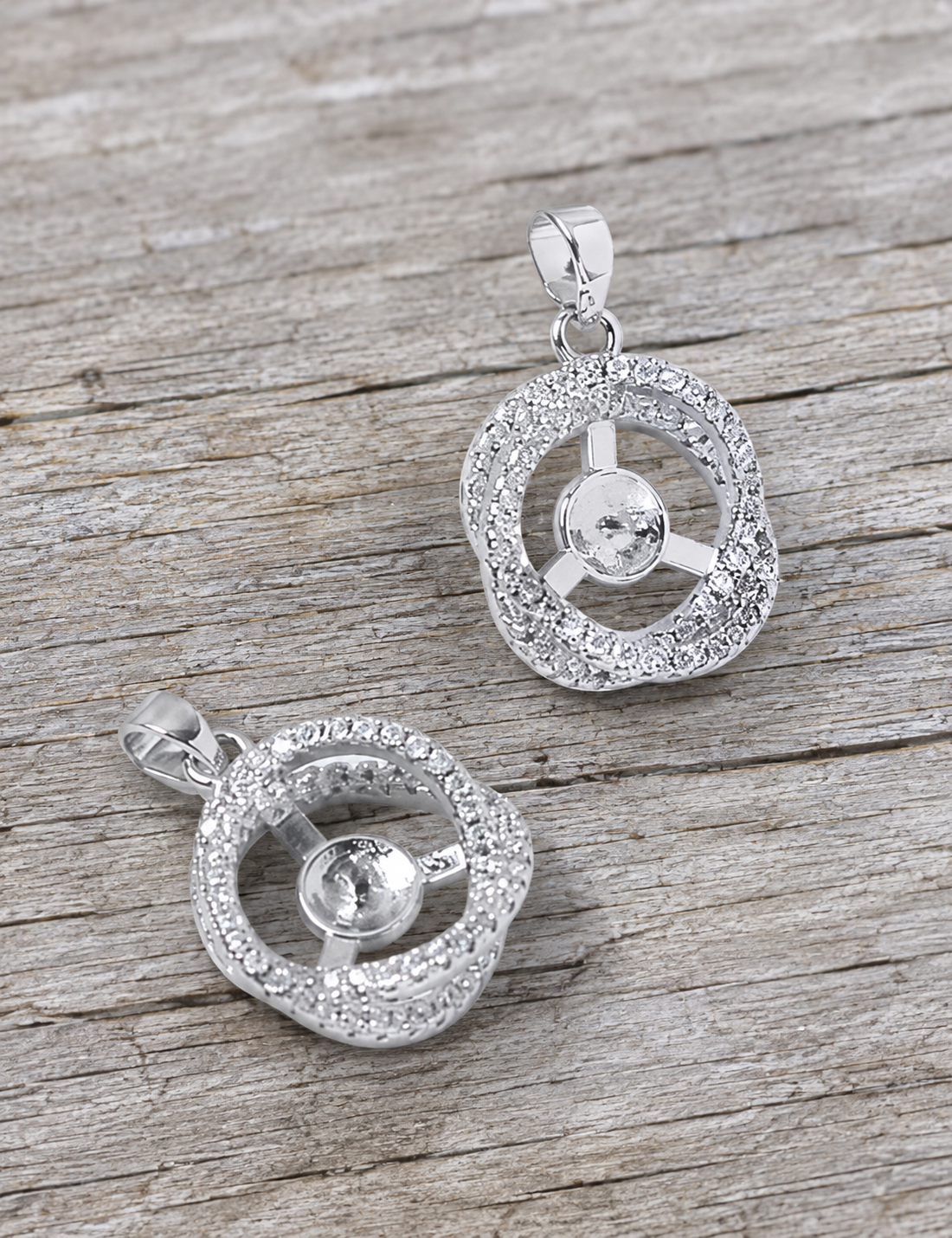 Square Dazzle sterling silver pendant with Cubic Zirconia